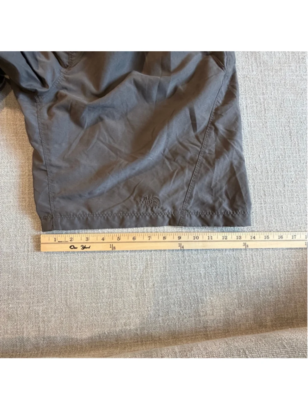 North Face Shorts Mens Gray Ripstop belted Outdoor Hiking Utility Shorts XL